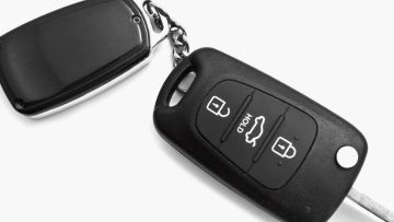 Auto baten giltzen argazkia