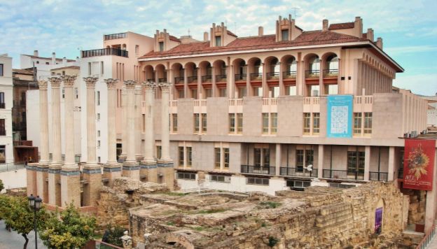 Instituciones públicas